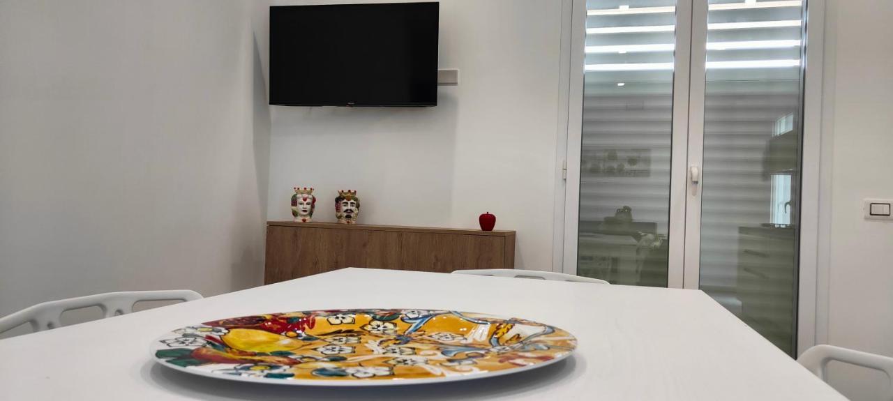 Casa Vacanze Rainbow, Siracusa Syracuse Buitenkant foto