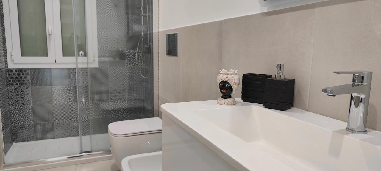 Casa Vacanze Rainbow, Siracusa Syracuse Buitenkant foto