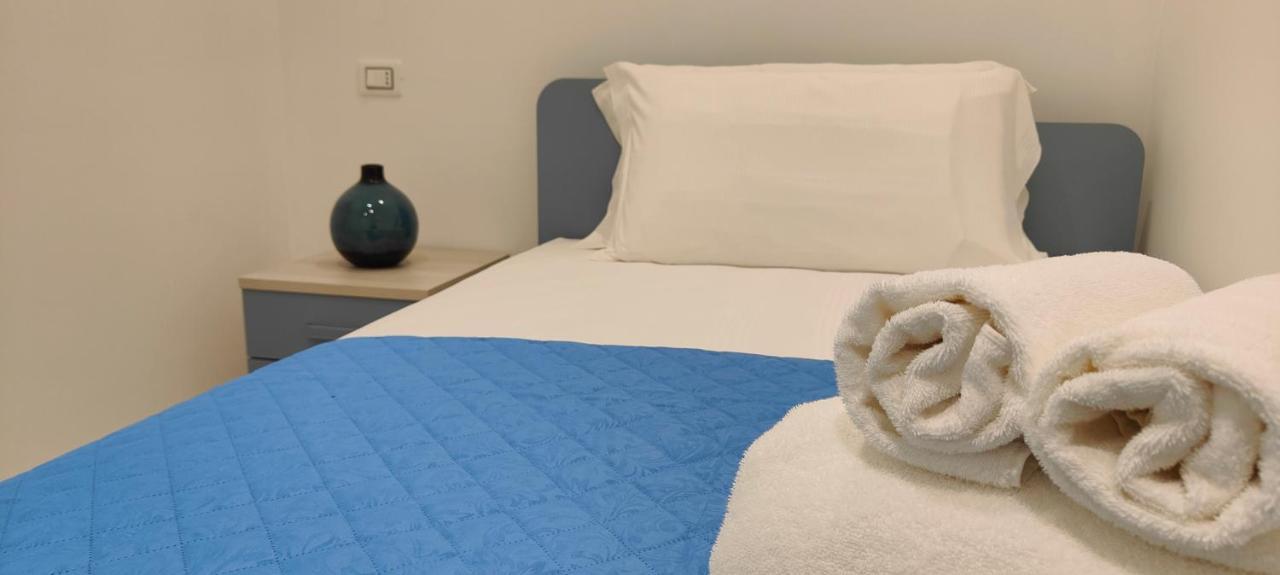 Casa Vacanze Rainbow, Siracusa Syracuse Buitenkant foto