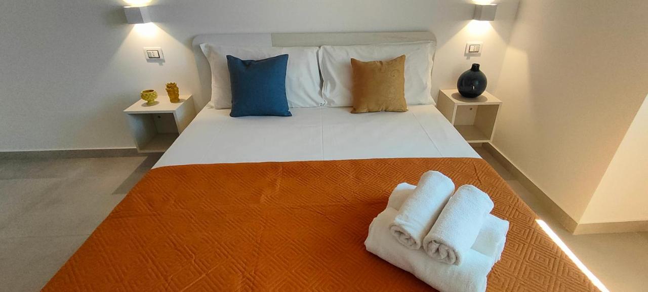 Casa Vacanze Rainbow, Siracusa Syracuse Buitenkant foto